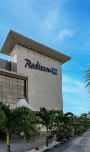 Radisson Blu on the Mainland is a great place to experience with sip and Paint . NG