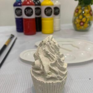 Main Character : (DIY Selfie Edition)